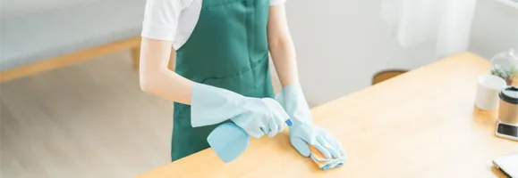 オゾン消臭作業