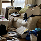 ゴミ屋敷の片付け前の写真