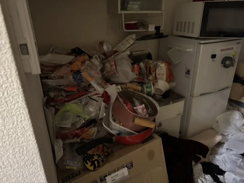 一人では整理しきれなかった1Kアパートの家財一式。札幌市中央区での迅速な分別と搬出で、清々しい門出をサポート